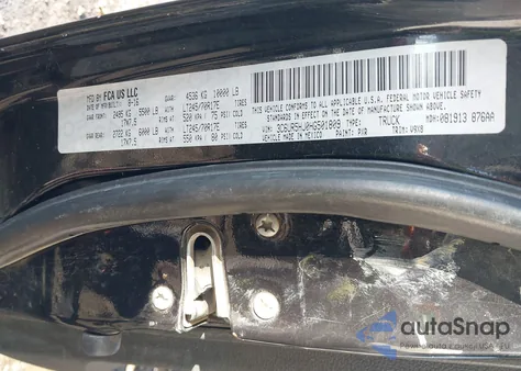 2017 Ram 2500 Tradesman 4X4 8' Box z USA, uszkodzony, nr VIN 3C6UR5HJ0HG501809